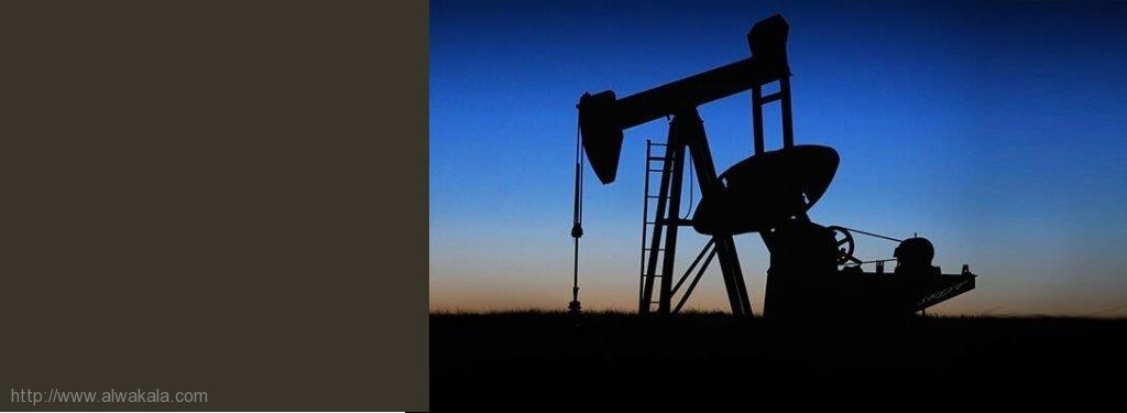 أوبك ومنتجون مستقلون يمددون خفض إنتاج النفط 9 أشهر لتقليص تخمة المعروض